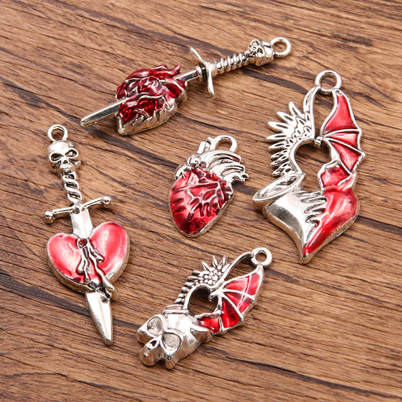 Retro red pendant