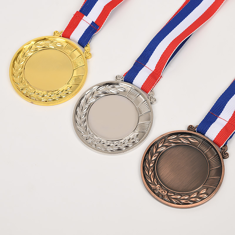 现货金属纪念奖牌马拉松运动会奖牌幼儿园金银铜挂牌奖章制作