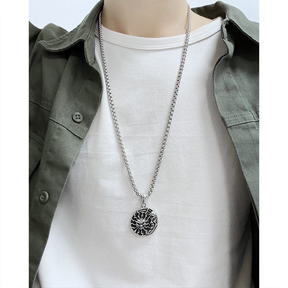Fashion Round Stainless Steel Titanium Steel Pendant Necklace Plating Stainless Steel Necklaces_colorza_8