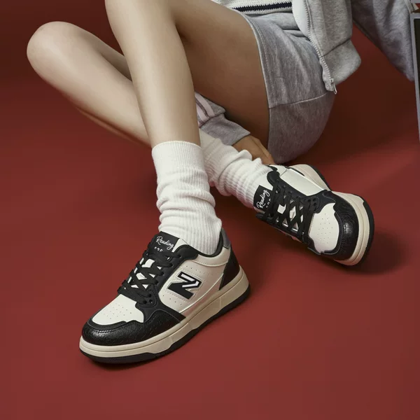 Wow, New Balance's New Casual Sports Shoes for Men and Women, Retro Dad Shoes, Non-Slip Shock-Absorbing Running Shoes for Students