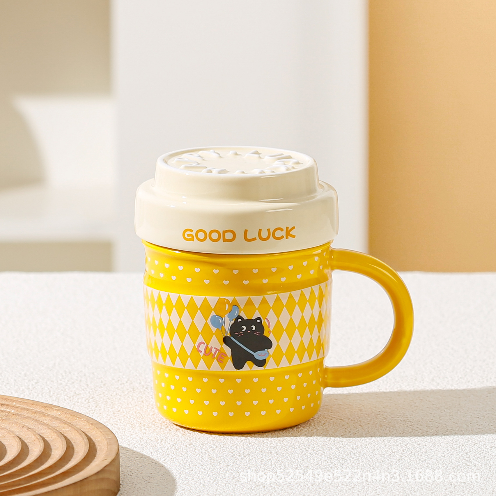 Taza de cerámica de alto valor con tapa de caricatura gato negro taza de regalo de cumpleaños regalo de mano taza de agua bebida pareja de oficina