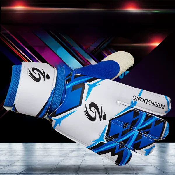 With finger guard goalkeeper gloves youth adult goalkeeper gloves thickened primary and secondary school children Football Gloves