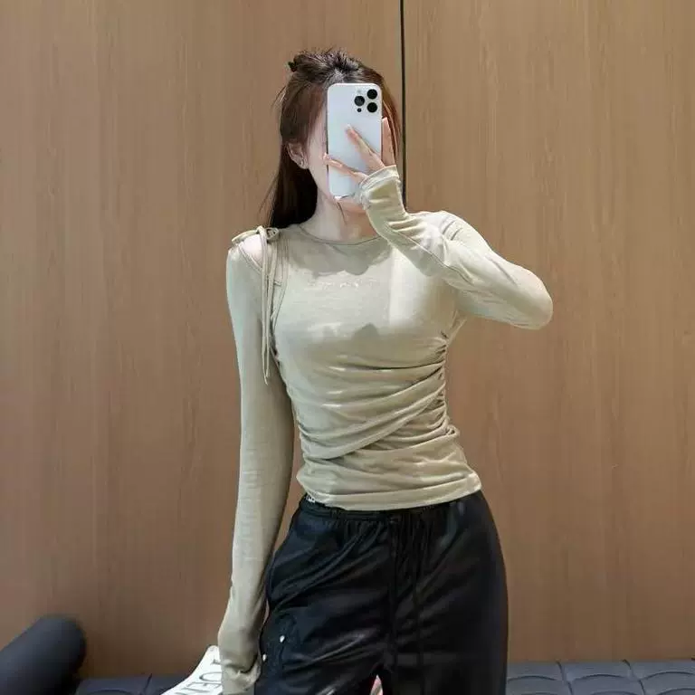 2025新款抽褶镂空打底衫气质t恤女秋冬季修身显瘦长袖内搭上衣