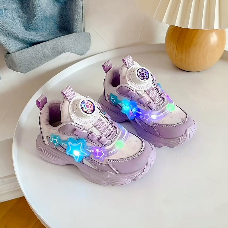 Children's Shoes 2026 Spring and Autumn Girls' Light-Up Rotating Button Dad Shoes Little Girls' Running Shoes with Pentagram Pattern New Model Children's Shoes 2026 Spring and Autumn Girls' Light-Up Rotating Button Dad Shoes Little Girls' Running Shoes with Pentagram Pattern New Model