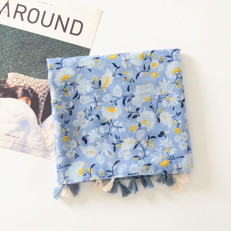 Estilo coreano fresco dulce luz azul flor viajes protector solar Toalla de playa algodón y lino sensación bufanda las mujeres borla hecha a mano chal