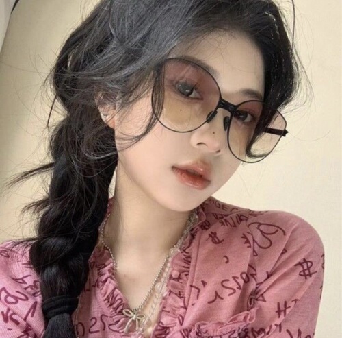 2024 Trendy WAVE Style A28 Steel Frame Folding Sunglasses for Women, UV Protection, Ultra-Lightweight, Portable Black