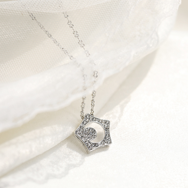Fashion Full Diamond Pentagram Moon Pendant Collarbone Necklace display picture 1