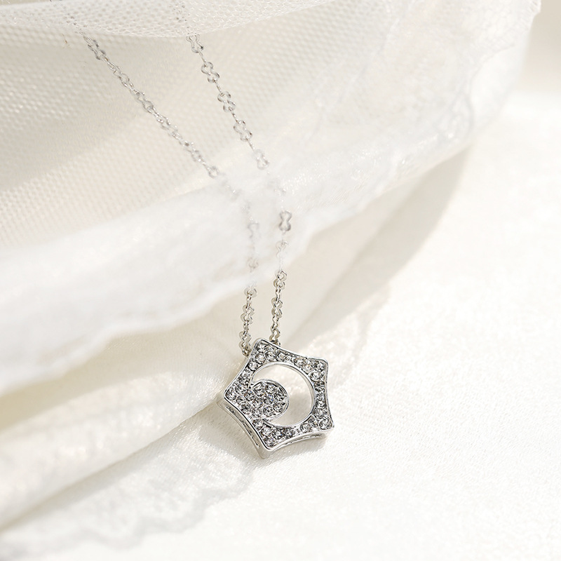 12g Weight Necklace Classification Fashion Full Diamond Pentagram Moon Pendant Collarbone Necklace