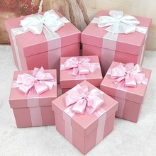 大号正方形粉色礼品盒生日圣诞盒拍照道具盒橱窗摆设推头礼盒
