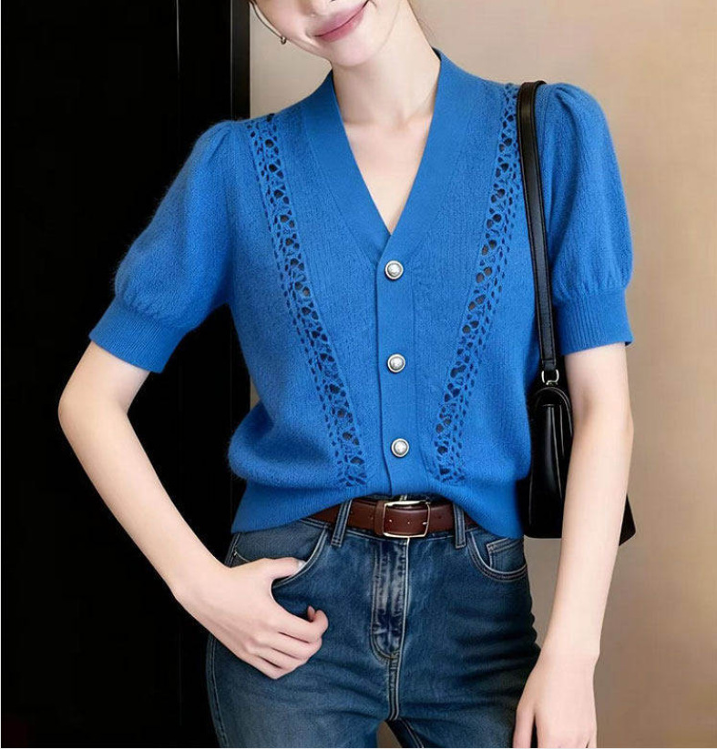 Áo cardigan nữ thiết kế rỗng màu xanh Klein cao cấp mùa hè 2026 — xanh lam chi tiết 3