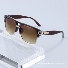 �羳������q朑����\��̫��R�з���͹ų���ī�RŮ�r���ſ����R