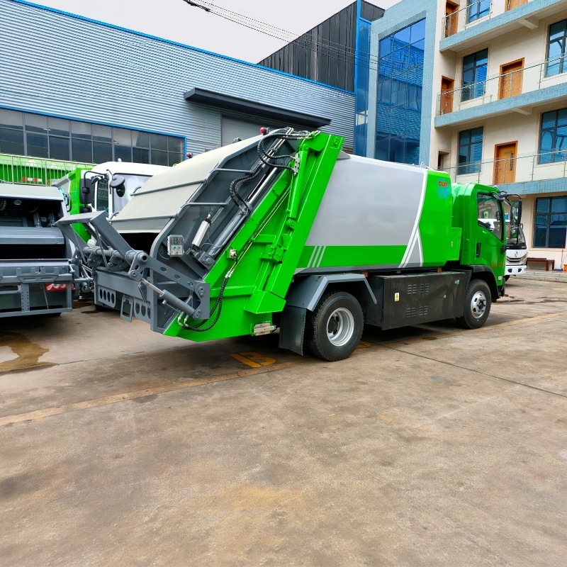 Electric-powered, compression-type garbage trucks with a sealed compression system for separate collection of wastewater, and new energy-powered sanitation garbage collection vehicles