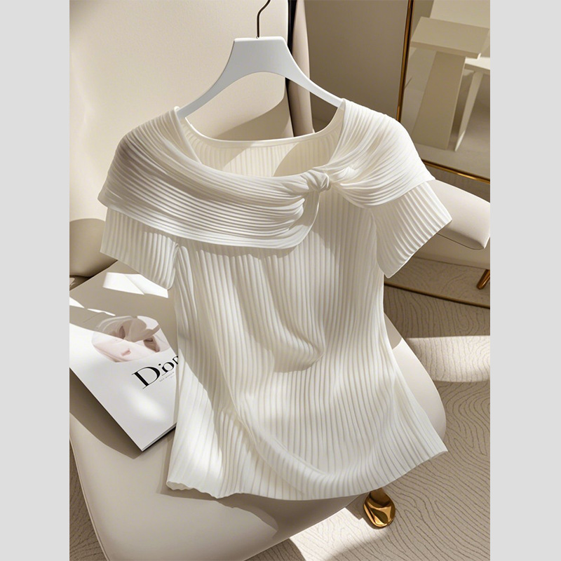 Xia Xin ホワイトアイスシルクニット Tシャツフレンチスタイルユニークで美しいシャツライトラグジュアリーハイエンド半袖トップ女性用|undefined