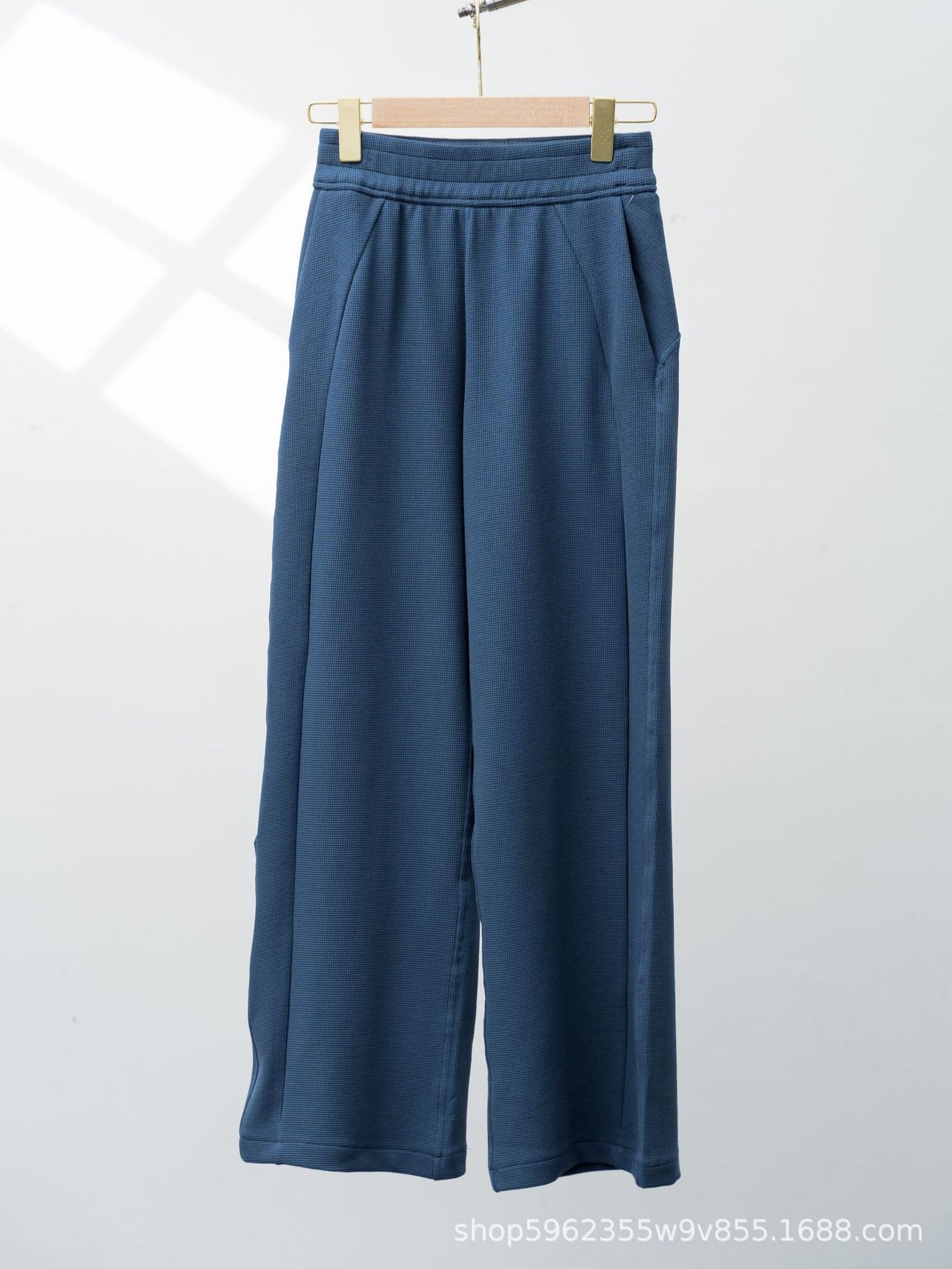 Брюки Lululemon Scuba синие L