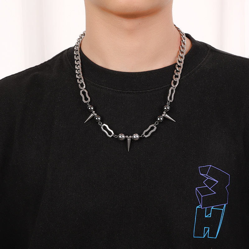 2026 New Model Full Titanium Steel Non-Fading Necklace Punk Rock Splicing Rivet Titanium Steel Necklace Unisex Hip-Hop Style
