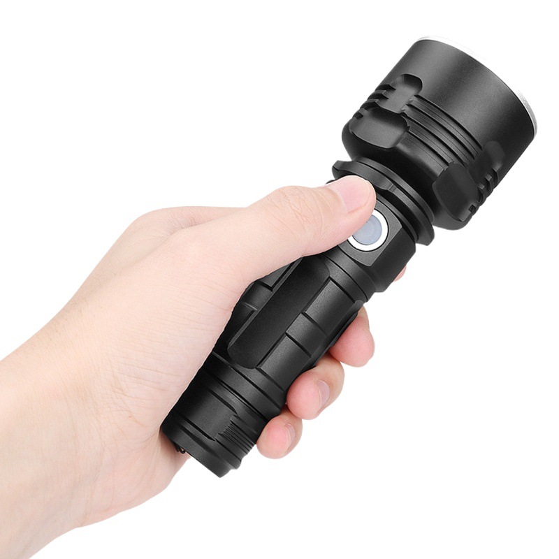 Linterna fuerte carga ligera Super brillante tiro largo LED portátil multifuncional hogar durable linterna