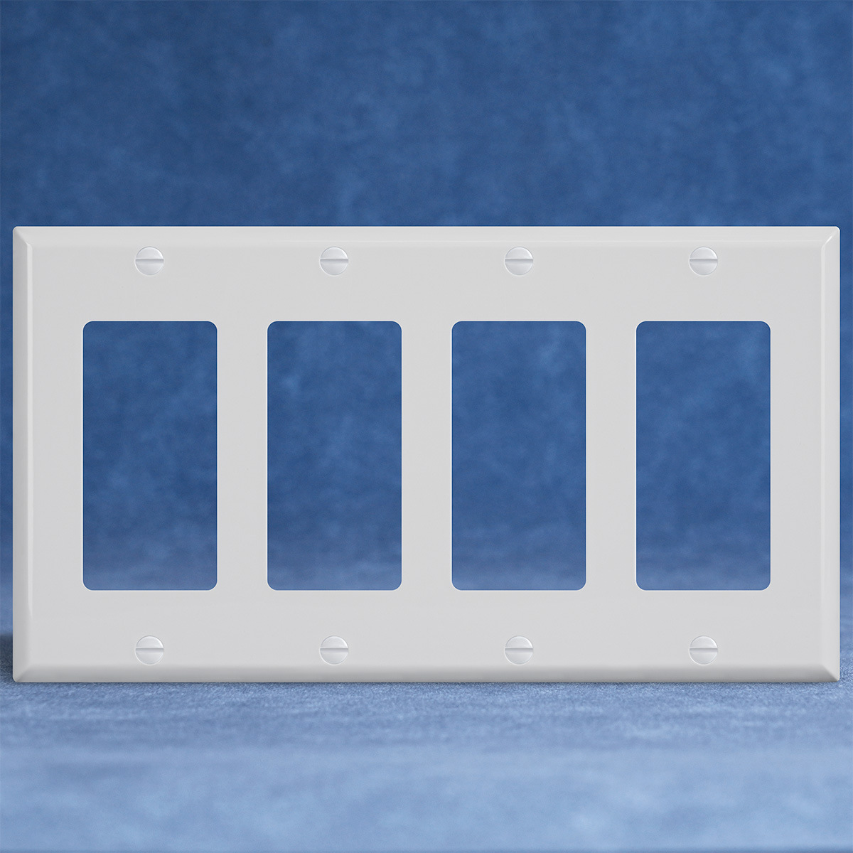 Comercio electrónico transfronterizo exclusivo para la decoración de estilo americano con enchufe blanco con TR 15A 20A 125V enchufe UL