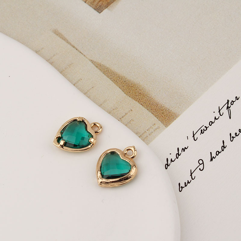 2g Weight Pendant Jewelry Making Type Zircon Inlay Material DIY Jewelry Accessories Classification 1 Piece Quantity Copper Material Heart Shape Pattern Inlay Design IG Style, Shiny Style 1 Piece Copper Zircon Heart Shape Pendant 4