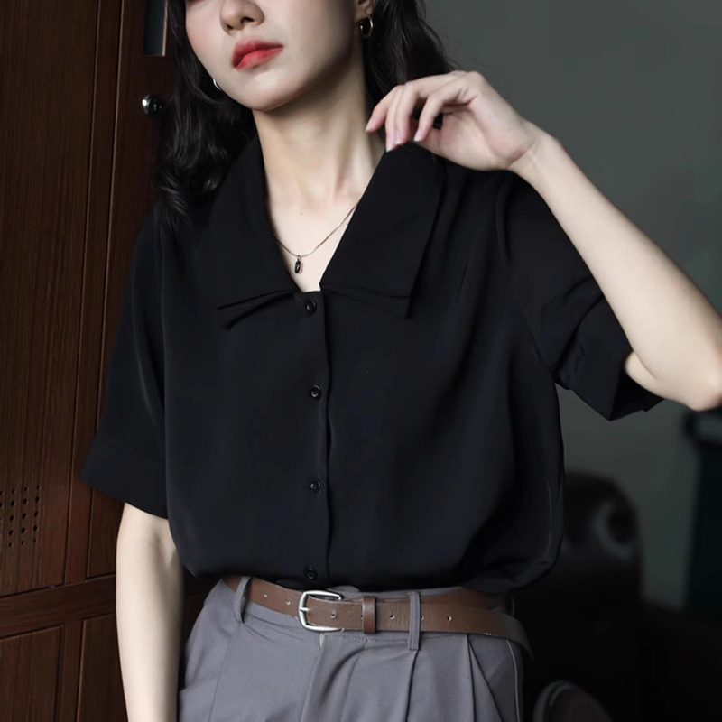 Retro Lapel Chic Elegant Slim and Chic Shirt Design Niche Summer Thin Short-Sleeved Chiffon Shirt Retro Lapel Chic Elegant Slim and Chic Shirt Design Niche Summer Thin Short-Sleeved Chiffon Shirt