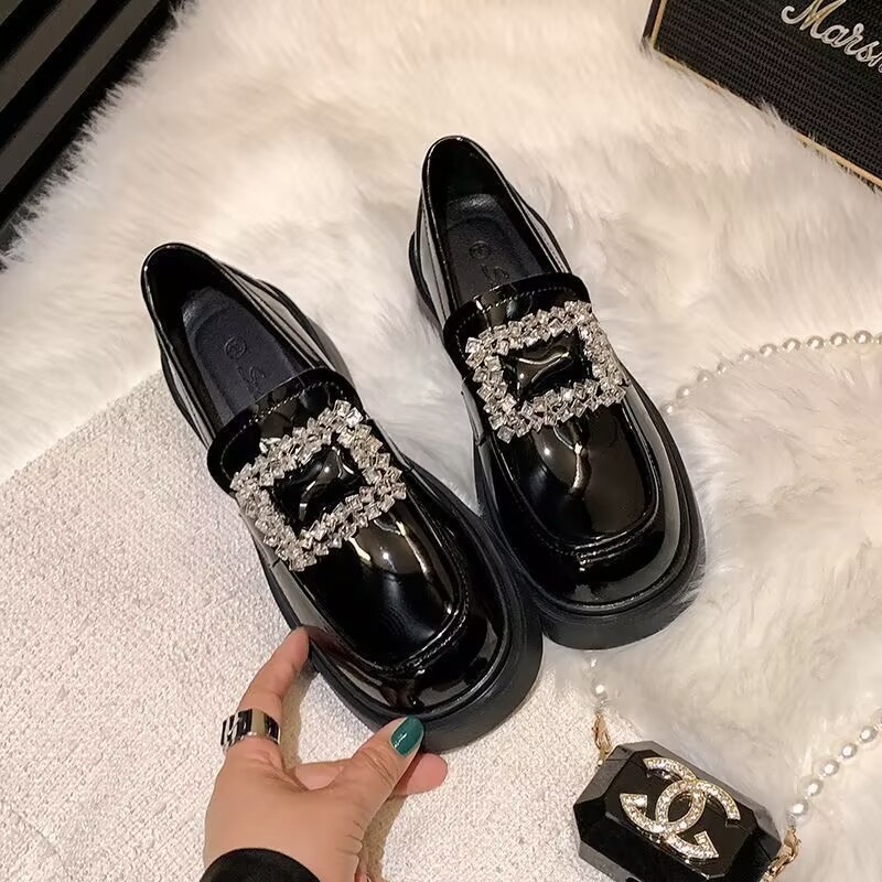 Demi-season loafers with rhinestones platform, Mary Jane shoes, 2025 years, trend of season, wide stable heel, easy to put on