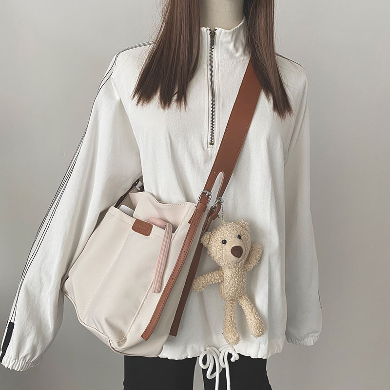 Original Ins Niche Bag Large Capacity Texture One-Shoulder Fashion Crossbody Bag Versatile Canvas School Bag Female College Students Original Ins Niche Bag Large Capacity Texture One-Shoulder Fashion Crossbody Bag Versatile Canvas School Bag Female College Students