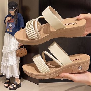 ��Ь����⴩�¿�r�оW�t�ٴ���ļ�ɳ����Ь���e�ļ��r�Ћ���