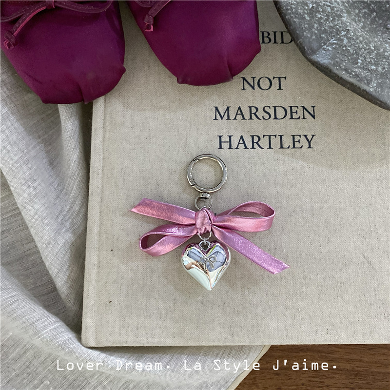 12g Weight Keychain Classification 1 Piece Quantity Holiday, Travel, Daily Occasion Metal Material Heart Shape Pattern Plating Design Elegant, Lady Style 1 Piece Elegant Lady Heart Shape Metal Plating Keychain 8