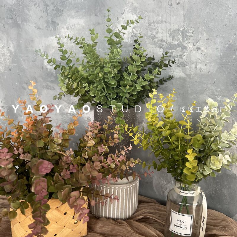 Nordic-Style Artificial 5-Branch Eucalyptus Money Leaves, Artificial Foliage, Fake Flowers for Weddings, Export, Home Decor, Small Bunches of Decorative Grass Nordic-Style Artificial 5-Branch Eucalyptus Money Leaves, Artificial Foliage, Fake Flowers for Weddings, Export, Home Decor, Small Bunches of Decorative Grass