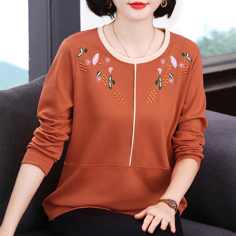 2026 Autumn Round Neck Contrast Color Embroidered New Plus Size Long Sleeve Women's Fashionable Loose Fit Tummy-Covering Top 2026 Autumn Round Neck Contrast Color Embroidered New Plus Size Long Sleeve Women's Fashionable Loose Fit Tummy-Covering Top