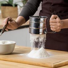 跨境不锈钢面粉筛手持杯式面粉筛不锈钢糖粉筛面筛半自动烘焙工具