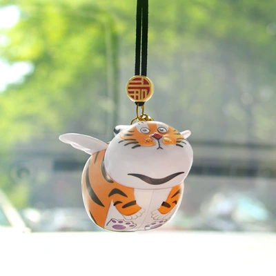 Car interior decoration Ping An Internet famous car interior decoration creative cute add-on car rearview mirror pendant female (Car hanging) - plastic-pendant-tiger