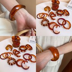 法式真金电镀母贝圆形手镯轻奢高级感时尚手环简约百搭手饰女批发