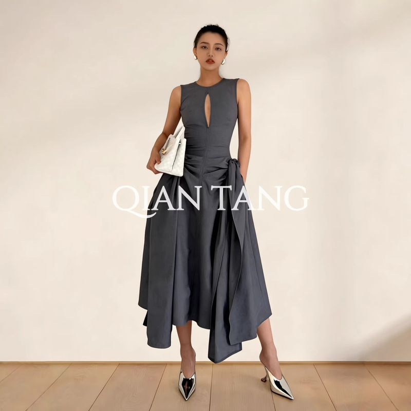 Hollow-Out Pleated Sleeveless Flared Dress, Elegant New Style, Niche Design, Slimming Irregular Long Dress, Multi-Color New Style Wholesale Hollow-Out Pleated Sleeveless Flared Dress, Elegant New Style, Niche Design, Slimming Irregular Long Dress, Multi-Color New Style Wholesale