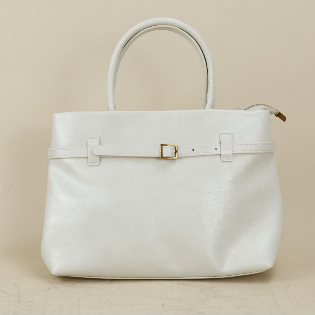 One-shoulder bag