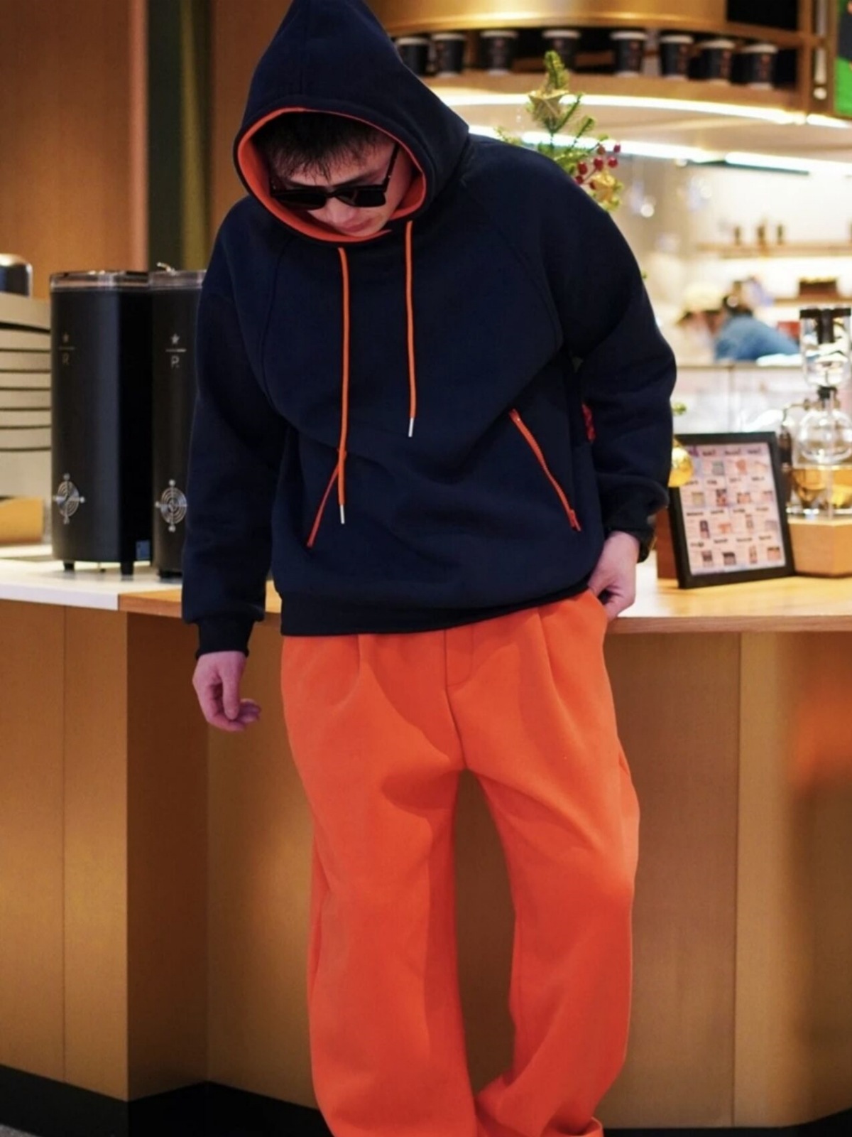 Suéter burdeos para mujer, engrosamiento de la moda 2024 otoño e invierno, suéter de color sólido, chaqueta de primavera y otoño con capucha coreana suelta