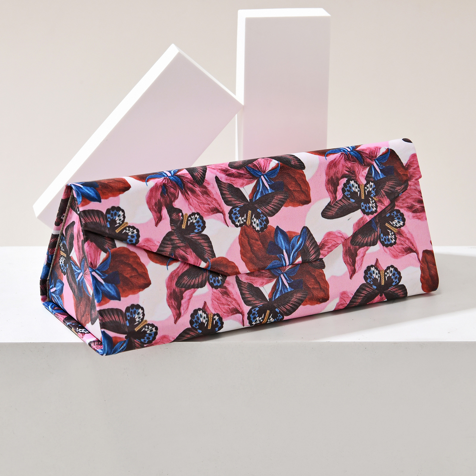 105g Weight glasses case Classification Leather Material Flower, Butterfly Pattern Unisex Gender Casual, Bohemian Style Casual Bohemian Flower Butterfly Leather Unisex Glasses Case 4