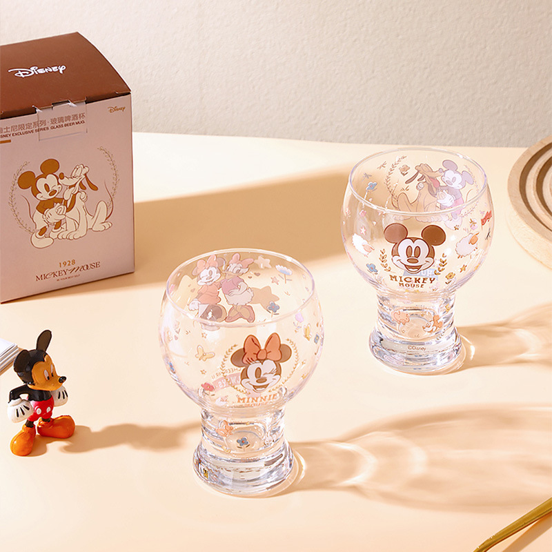 Disney Pooh Series Vaso de cristal de celebridades netas Vaso lindo para bebidas frías Vaso de jugo alto Vaso de cerveza de alto valor