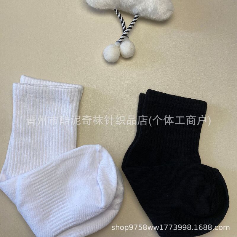 卸売靴下純綿男性と女性の春と夏の通気性靴下消臭シーズンミッドチューブソックス純綿吸汗性新疆綿秋多用途|undefined
