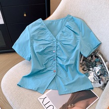 法式褶皱设计感v领短袖衬衫女夏季2024新款小个子宽松洋气上衣潮
