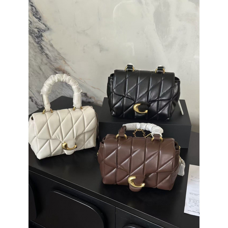 Coach C's New Women's Bag Tabby Quilted Diamond-Patterned Sheepskin Handbag with Chain Strap, Fashionable Shoulder and Crossbody Dionysus Bag Coach C's New Women's Bag Tabby Quilted Diamond-Patterned Sheepskin Handbag with Chain Strap, Fashionable Shoulder and Crossbody Dionysus Bag