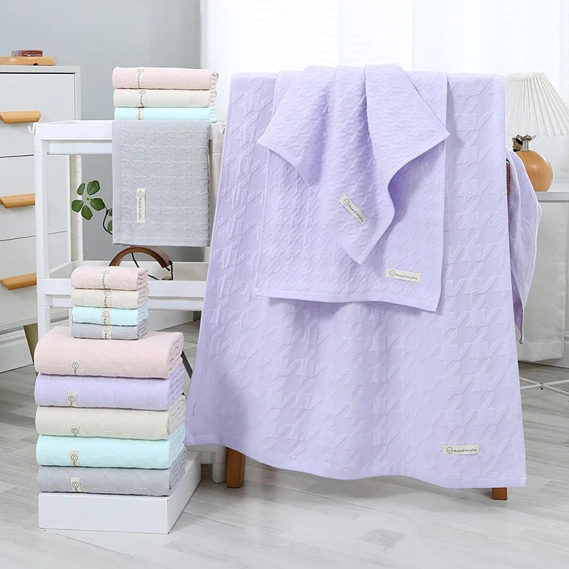 Bamboo Cotton Gauze Bath Towel 2025 New Strong Water Absorption Quick-Drying Towel Soft, Light and Breathable Men's and Women's Bath Towel Bamboo Cotton Gauze Bath Towel 2025 New Strong Water Absorption Quick-Drying Towel Soft, Light and Breathable Men's and Women's Bath Towel