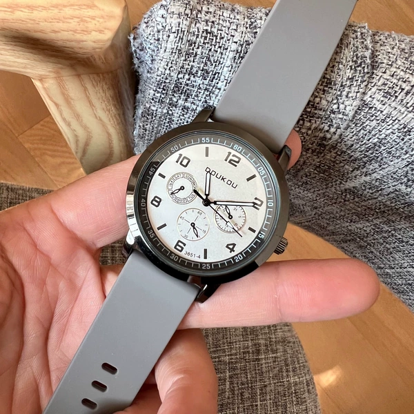 Gray strap 74385