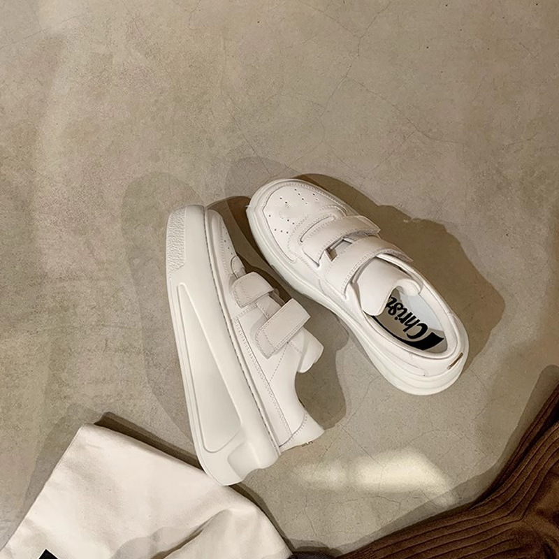 El mismo estilo de Su Yinyin, Little Fat Ding ~ Smiley Velcro plataforma de elevación zapatos deportivos casuales zapatos blancos de mujer