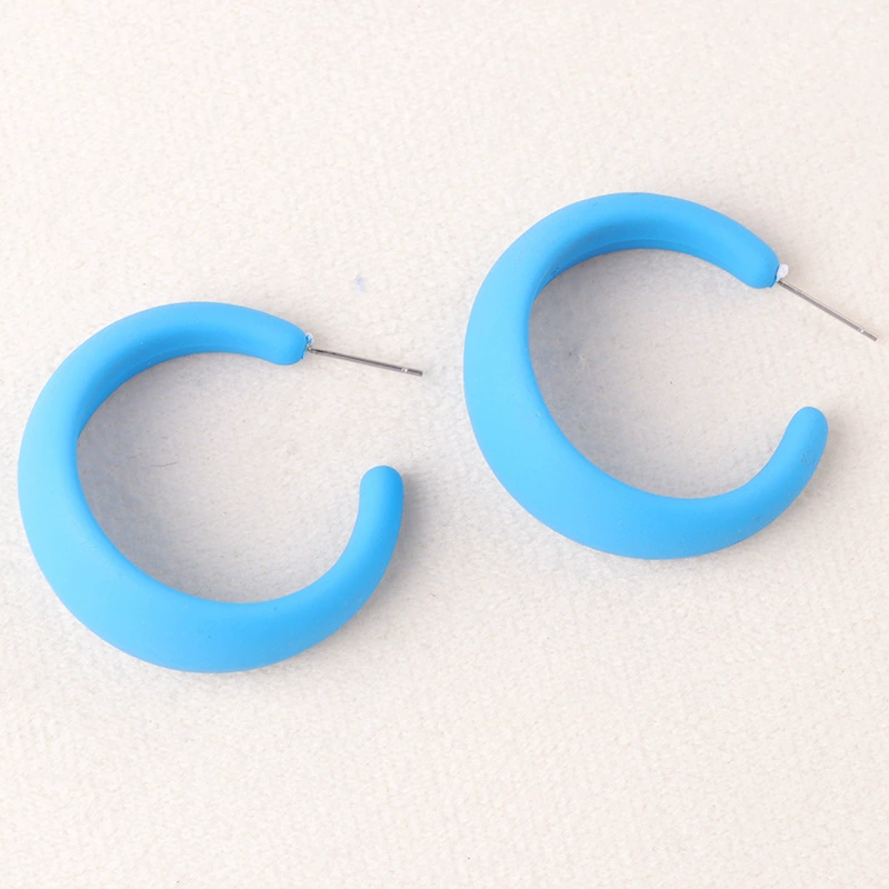 Geometric acrylic earrings, simple and elegant design