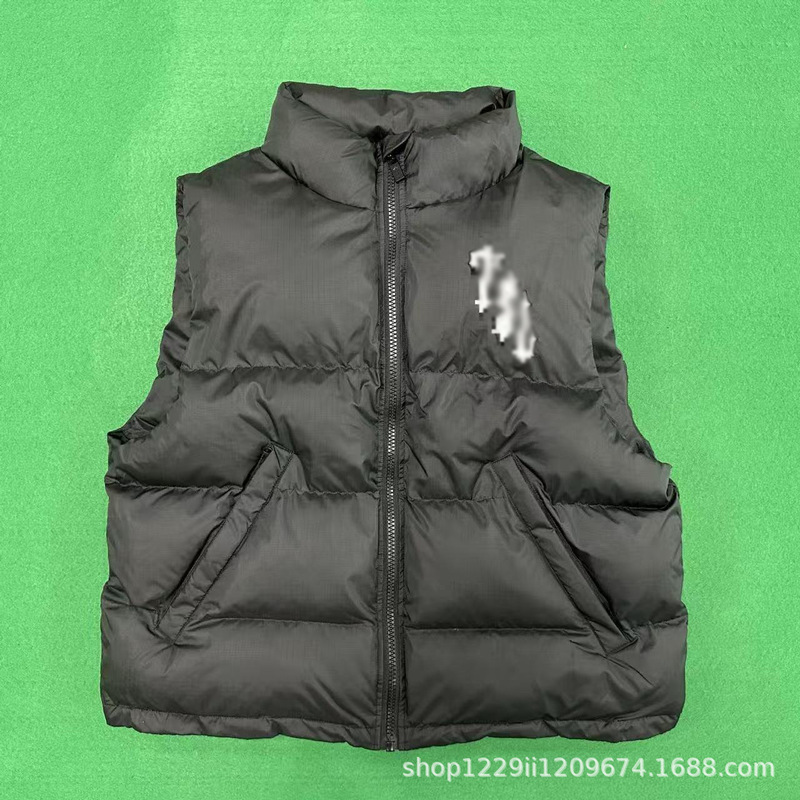 New Trapstar Hot-Selling Tiger Logo Pattern Winter Hooded Warm Cotton Jacket European and American Style Versatile Unisex Coat New Trapstar Hot-Selling Tiger Logo Pattern Winter Hooded Warm Cotton Jacket European and American Style Versatile Unisex Coat