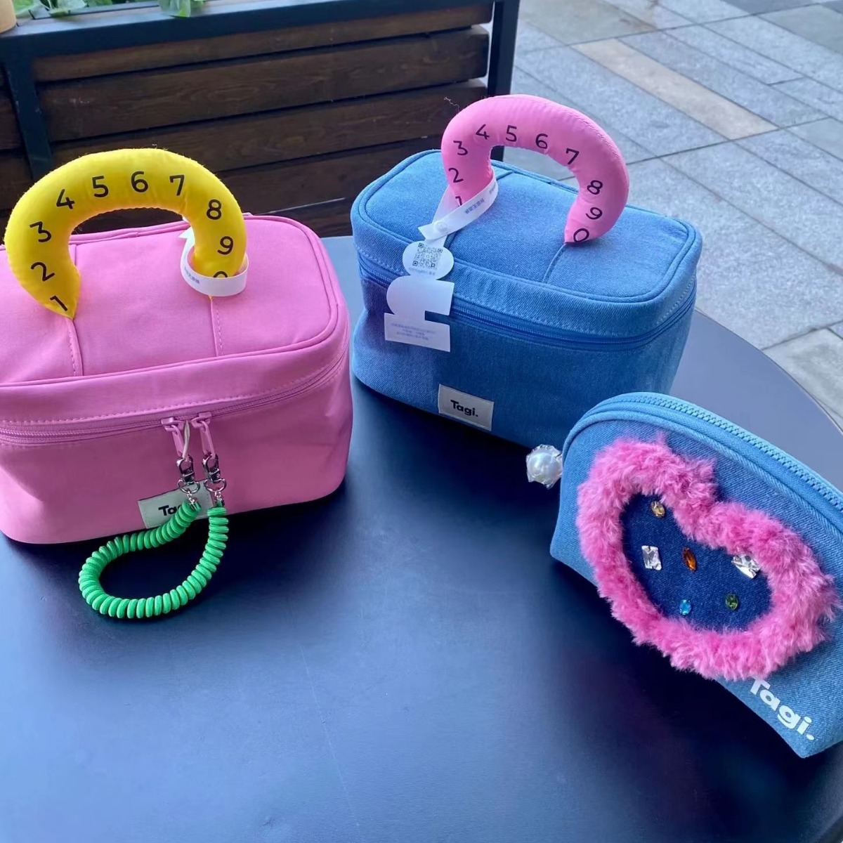 Tagi bolsa de cosméticos lindo portátil nuevo impermeable de gran capacidad portátil de lavado bolsa de almacenamiento de viaje bolsa de cosméticos de moda