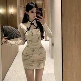 新款中国风设计少女感蚀骨镂空性感改良版旗袍连衣裙女装夏季小众