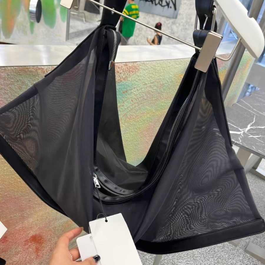 New women's bag with niche design, fashionable hollowed out mesh bag, casual and versatile, large capacity single_voghion.com