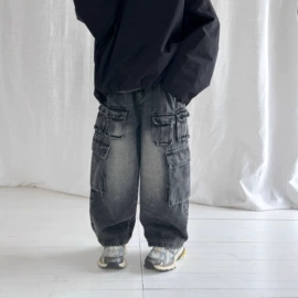 童T恤;童裤;儿童牛仔裤