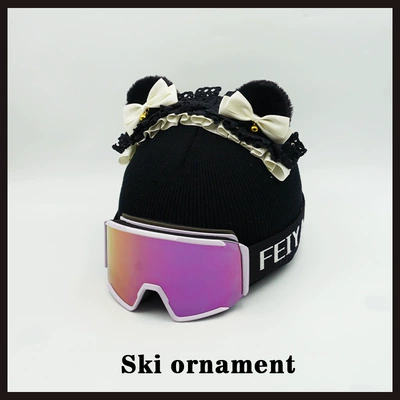 Skiing Decoration White: Universal Auto Parts and Accessories